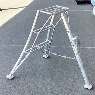 アルミ園芸三脚 ステップタイプ 3尺 | 農業屋.com